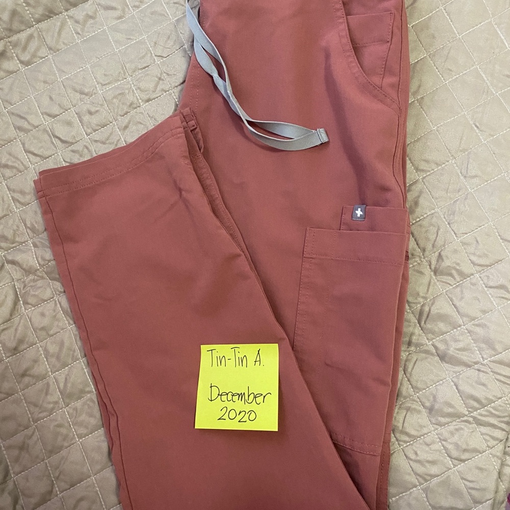 FIGS MAUVE PANTS